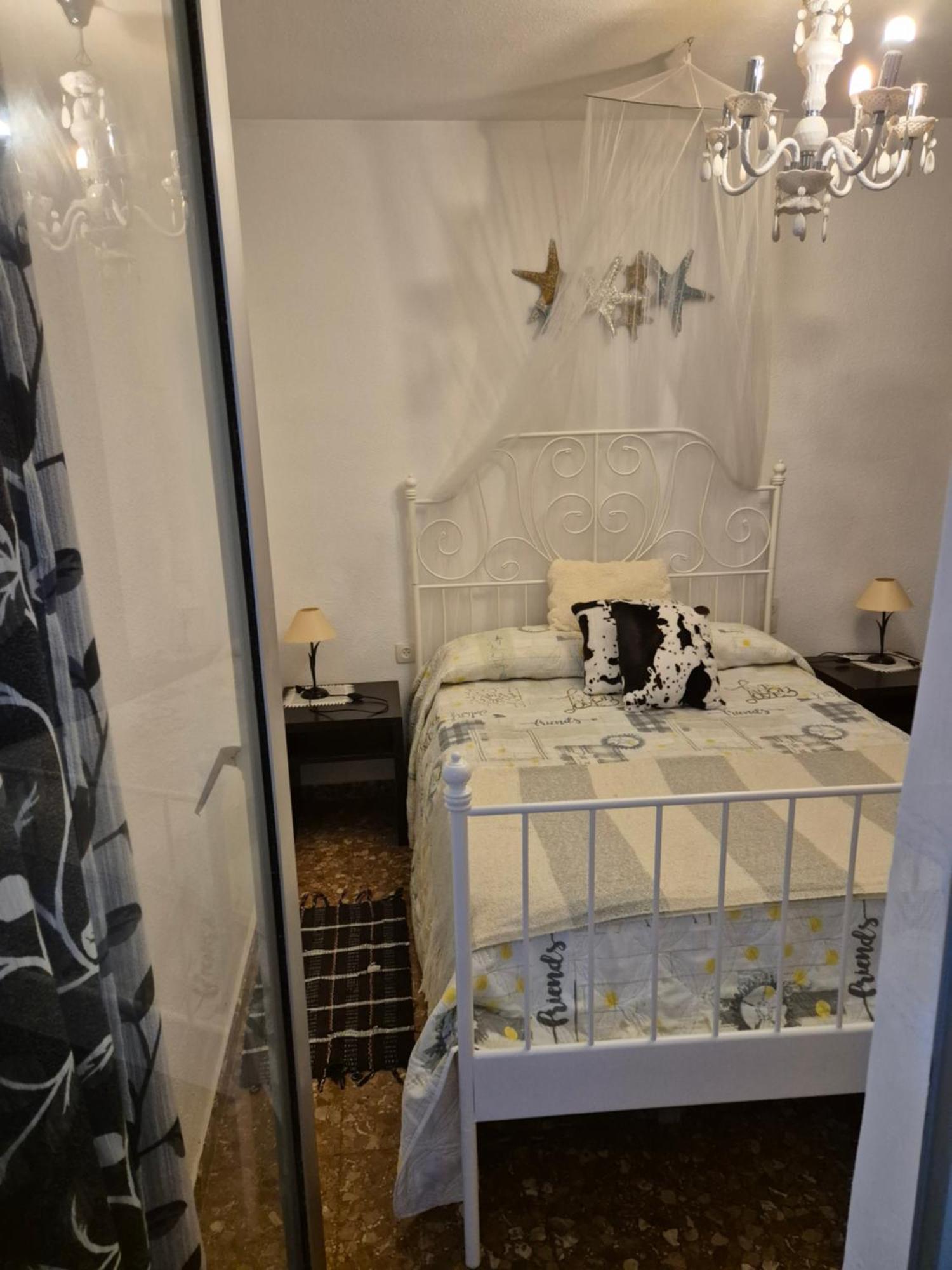 Apartamento Centro De มาตาลัสกาญาส ภายนอก รูปภาพ